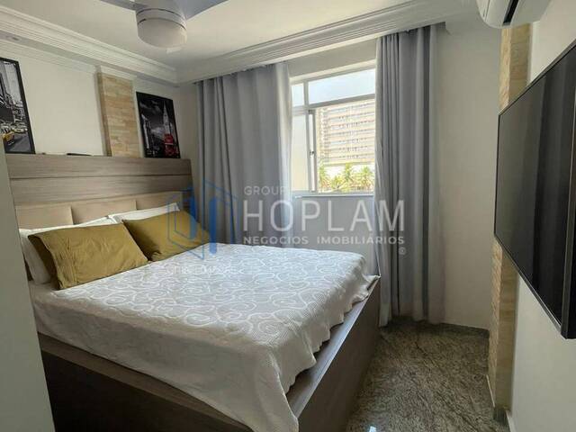 #530 - Apartamento para Venda em Praia Grande - SP
