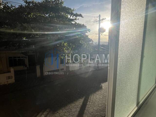 #528 - Apartamento para Venda em Praia Grande - SP