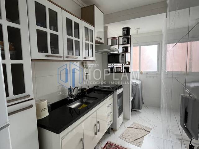 #556 - Apartamento para Venda em Praia Grande - SP