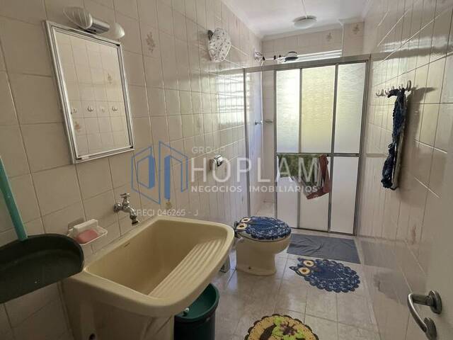 #581 - Apartamento para Venda em Praia Grande - SP